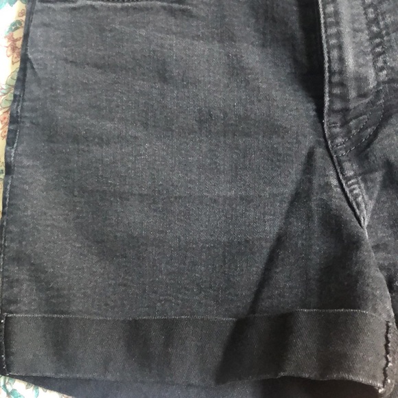 Black , Zero - Picture 4 of 4